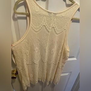 Lace cream tank top